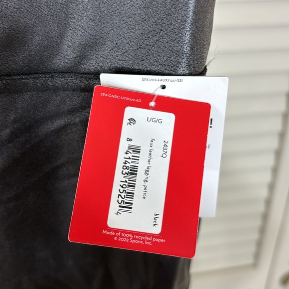 NWT Spanx Faux Leather Leggings Black Large Petite - Picture 9 of 15